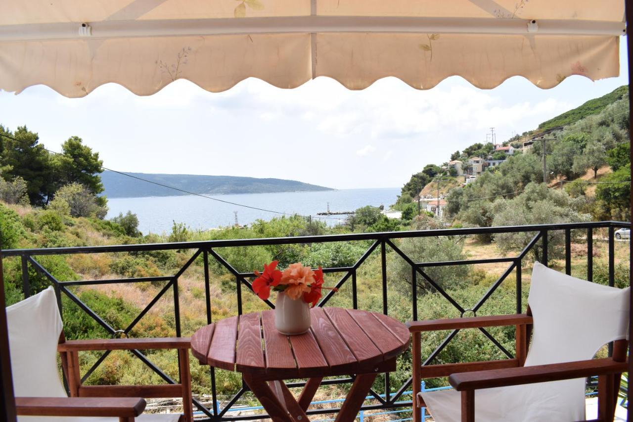 Nikis Rooms Kalamakia Экстерьер фото
