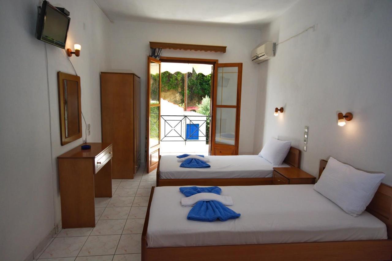 Nikis Rooms Kalamakia Экстерьер фото